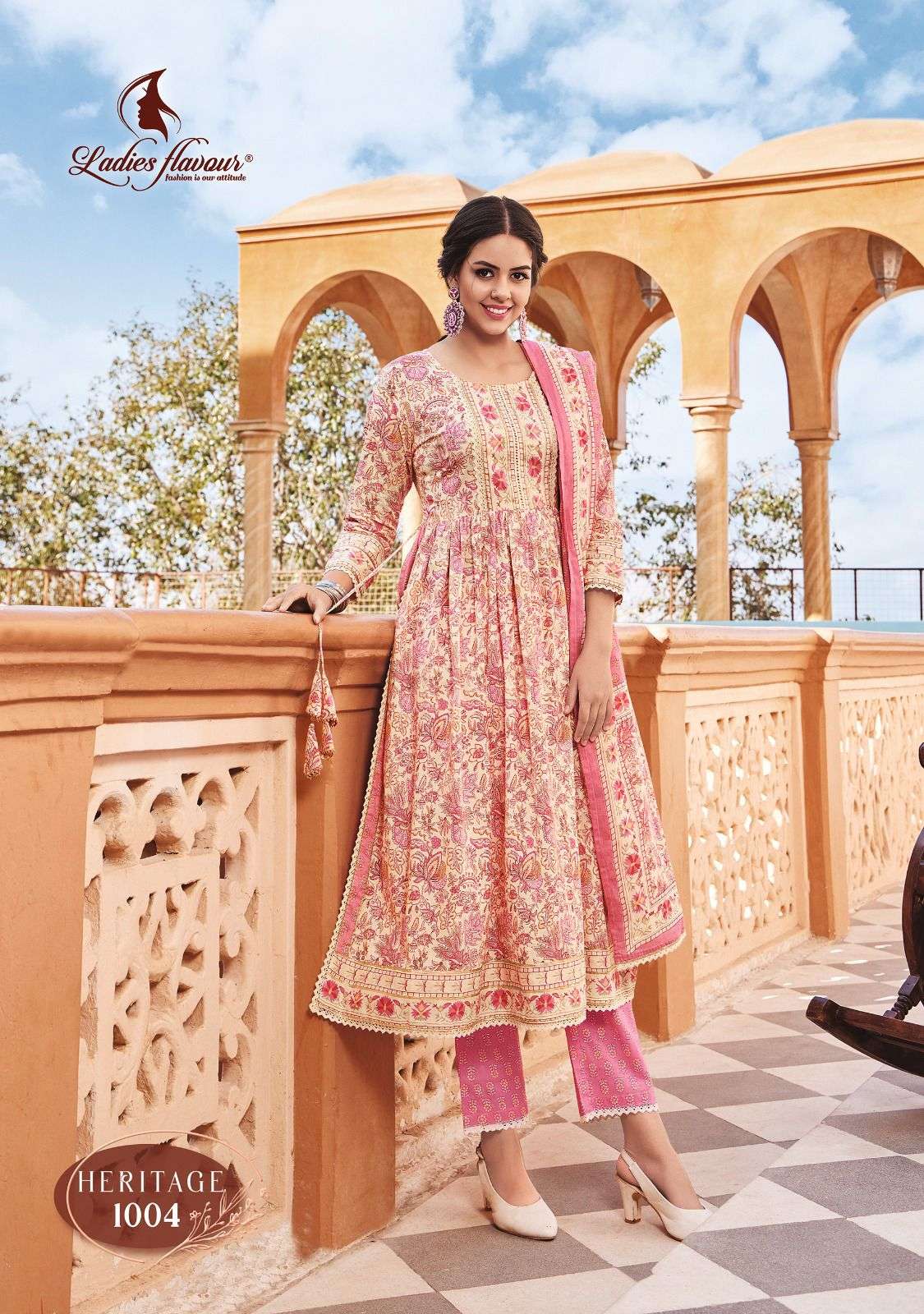 LF HERITAGE PURE COTTON PRINT KURTI AND PANT WITH MULL COTTON PRINT DUPATTA 1004